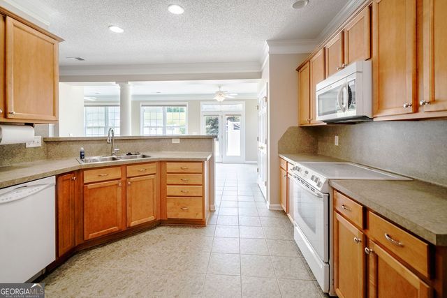 335 Grand Teton Circle, Fayetteville, GA 30215