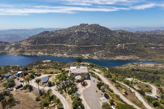 15471 Green Valley Truck, Ramona, CA 92065