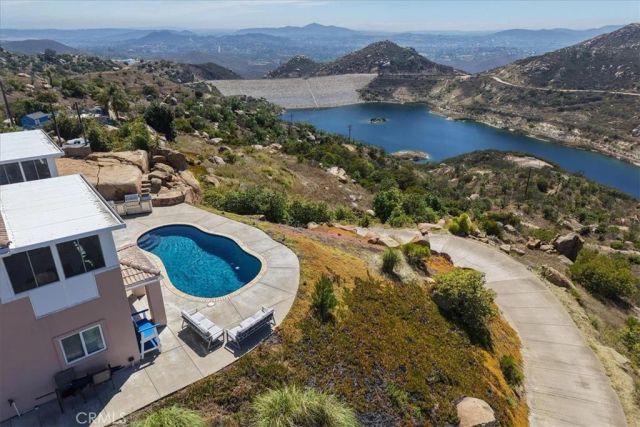 15471 Green Valley Truck, Ramona, CA 92065