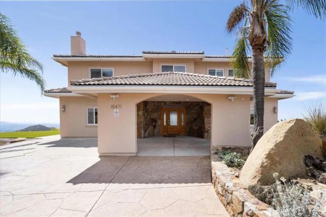 15471 Green Valley Truck, Ramona, CA 92065