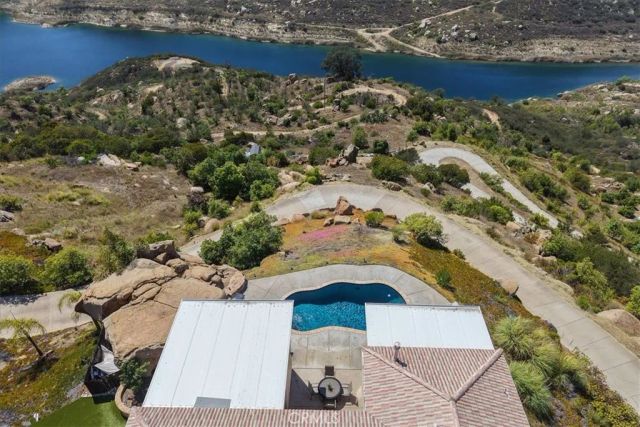 15471 Green Valley Truck, Ramona, CA 92065