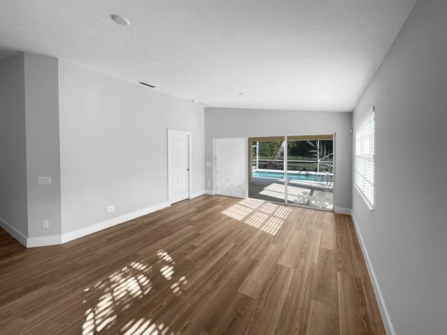 8457 SE Retreat Drive, Hobe Sound, FL 33455