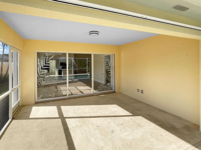 8457 SE Retreat Drive, Hobe Sound, FL 33455