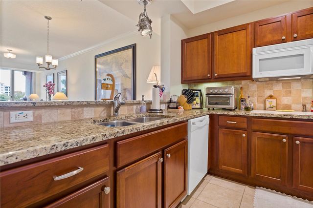 102 YACHT HARBOR DRIVE 278, Palm Coast, FL 32137