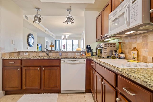 102 YACHT HARBOR DRIVE 278, Palm Coast, FL 32137