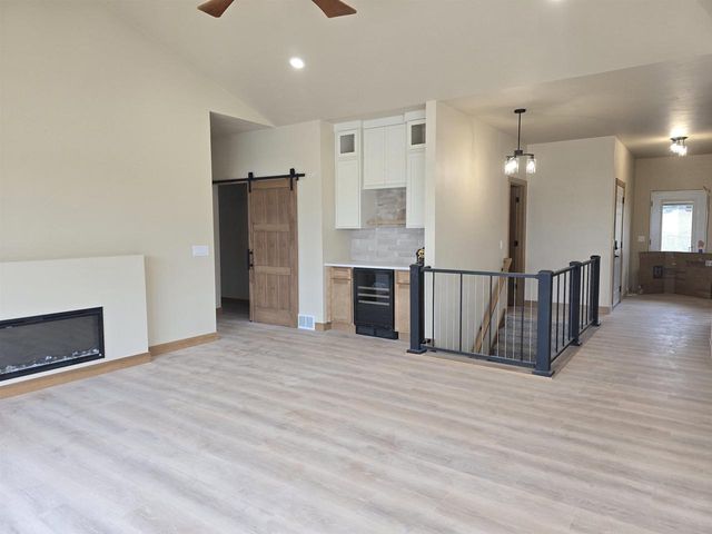 1655 GRACE GARDEN WAY, De Pere, WI 54115