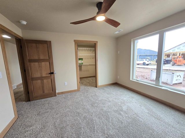 1655 GRACE GARDEN WAY, De Pere, WI 54115