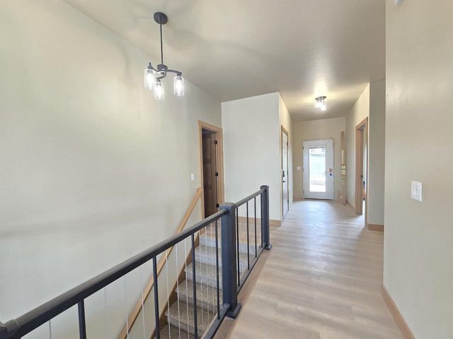 1655 GRACE GARDEN WAY, De Pere, WI 54115