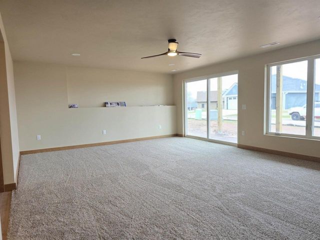 1655 GRACE GARDEN WAY, De Pere, WI 54115