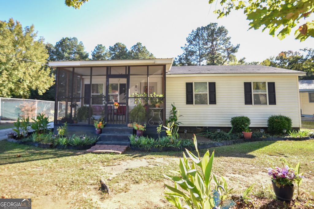 516 Sunhill Road, Sandersville, GA 31082