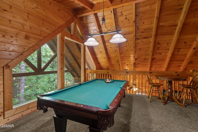543 Blackberry Ridge Way, Pigeon Forge, TN 37863
