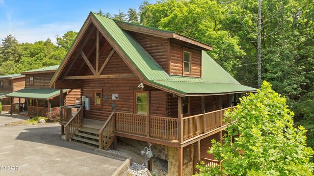 543 Blackberry Ridge Way, Pigeon Forge, TN 37863