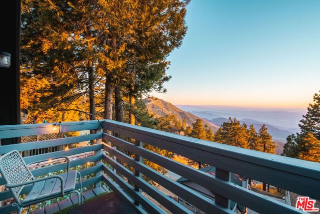 31561 Panorama Drive, Running Springs, CA 92382