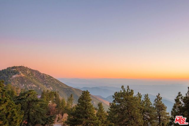 31561 Panorama Drive, Running Springs, CA 92382