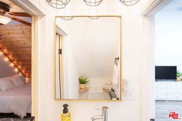 31561 Panorama Drive, Running Springs, CA 92382