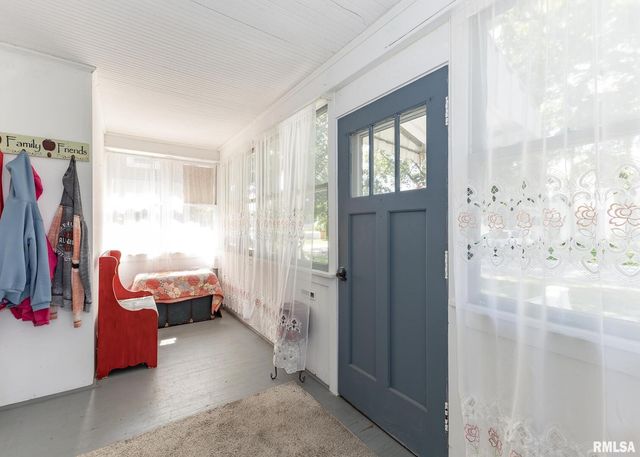 326 N VAIL Street, Geneseo, IL 61254