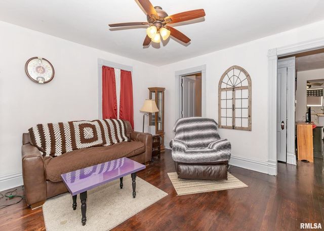 326 N VAIL Street, Geneseo, IL 61254