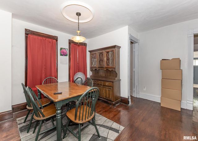 326 N VAIL Street, Geneseo, IL 61254