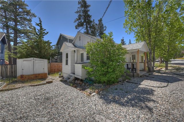 40042 Trail Of The Whispering Pines, Big Bear Lake, CA 92315