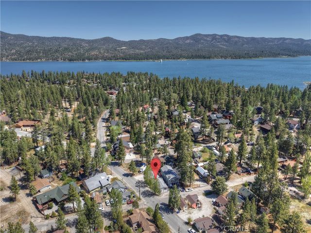 40042 Trail Of The Whispering Pines, Big Bear Lake, CA 92315