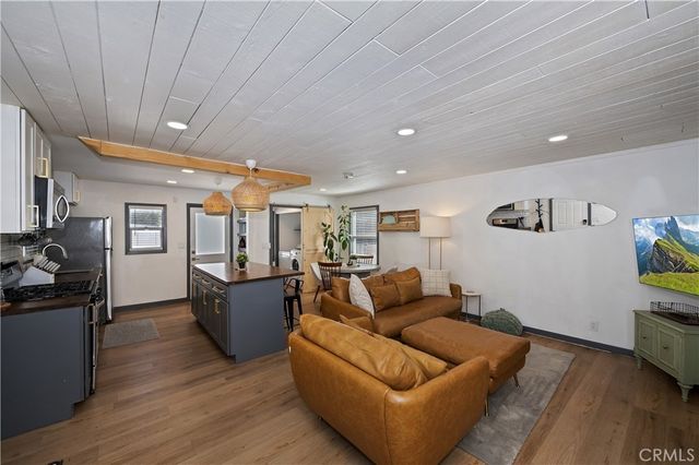 40042 Trail Of The Whispering Pines, Big Bear Lake, CA 92315