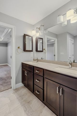5813 SCREAMING EAGLE LN, Columbia, MO 65201