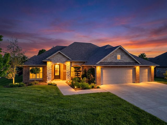 5813 SCREAMING EAGLE LN, Columbia, MO 65201