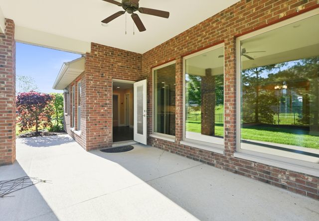 5813 SCREAMING EAGLE LN, Columbia, MO 65201
