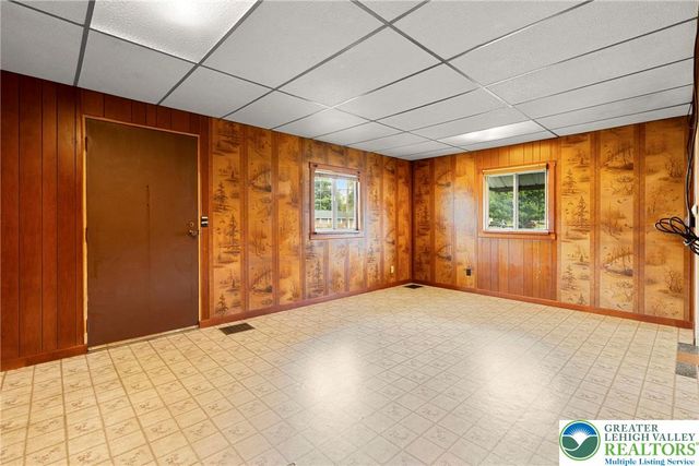 2500 Northwood Avenue, Easton, PA 18045