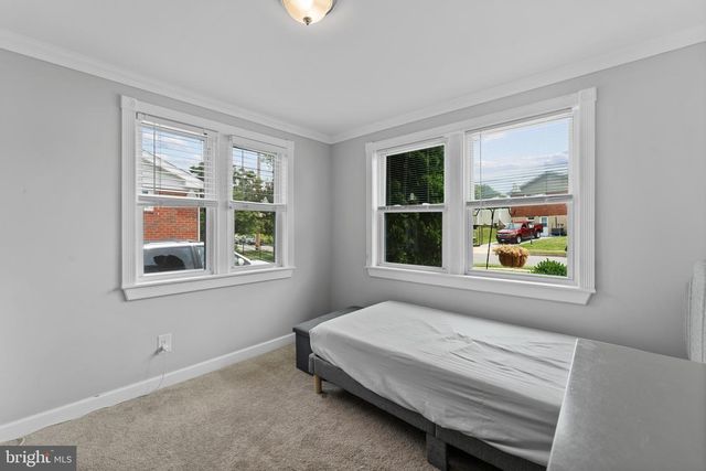 2307 HARFORD HILLS RD, Parkville, MD 21234