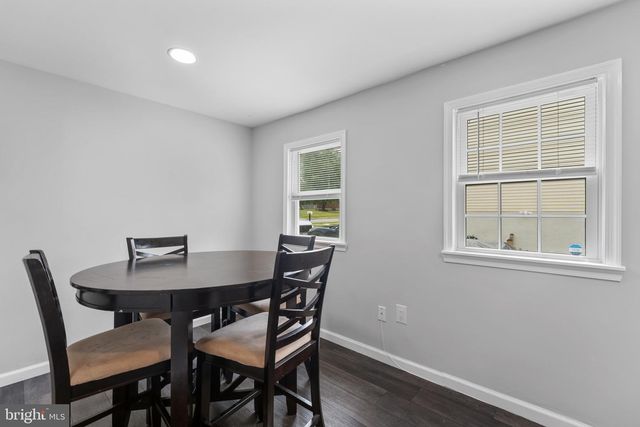 2307 HARFORD HILLS RD, Parkville, MD 21234
