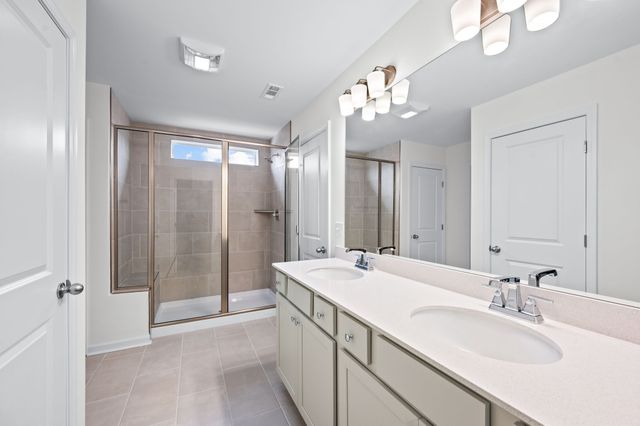 702 Larry Cir, Mount Pleasant, TN 38474