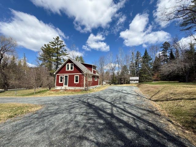 232 River Road, Canaan, NH 03741