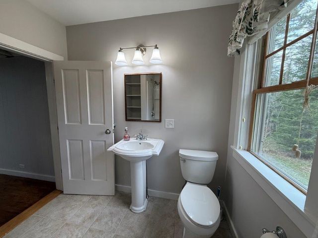 232 River Road, Canaan, NH 03741
