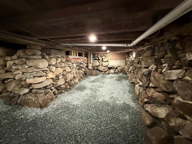 232 River Road, Canaan, NH 03741