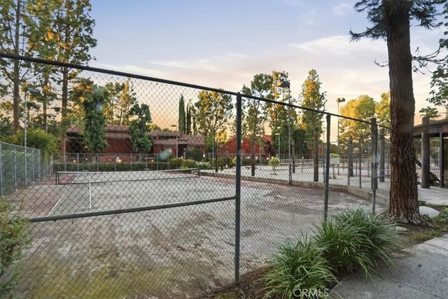 300 S Prospectors Road 29, Diamond Bar, CA 91765