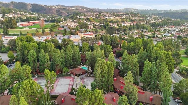 300 S Prospectors Road 29, Diamond Bar, CA 91765