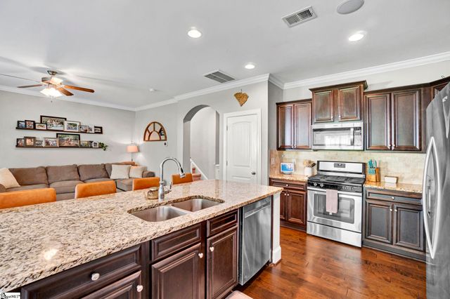 109 Brierfield Way, Fountain Inn, SC 29644
