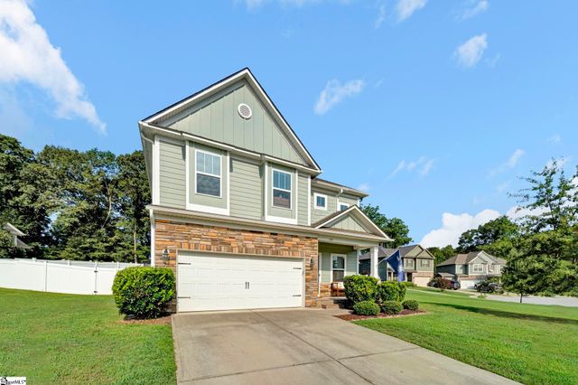 109 Brierfield Way, Fountain Inn, SC 29644