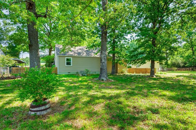 5000 Golfview Drive, Chattanooga, TN 37411