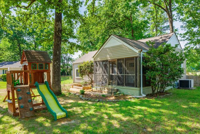 5000 Golfview Drive, Chattanooga, TN 37411