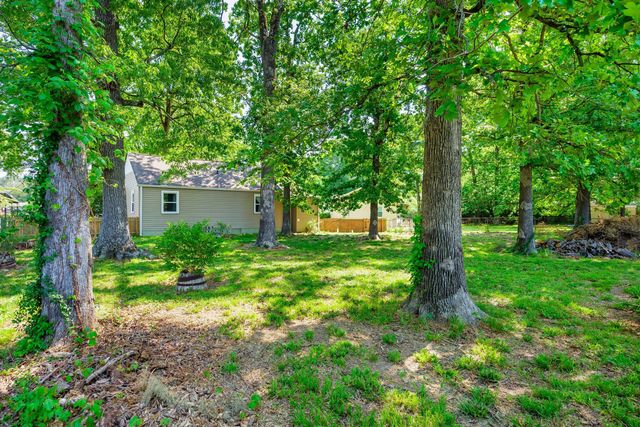 5000 Golfview Drive, Chattanooga, TN 37411