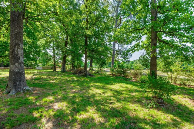 5000 Golfview Drive, Chattanooga, TN 37411