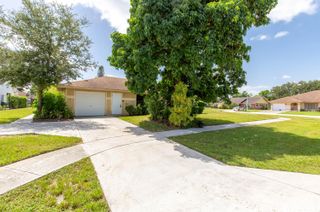 815 Peppertree Court, Wellington, FL 33414