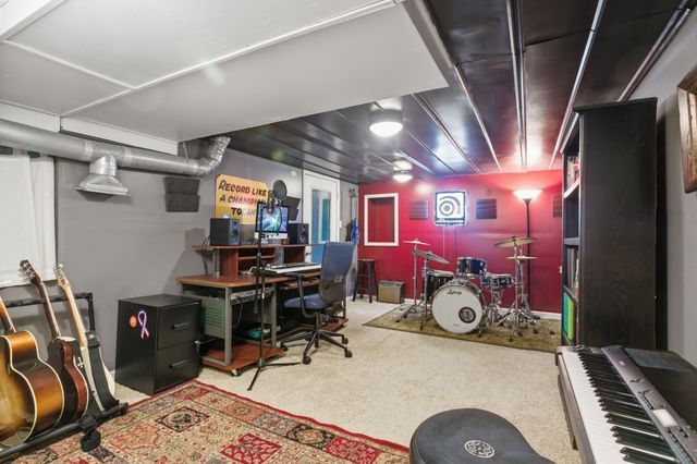 114 Shadow Ln, Hendersonville, TN 37075