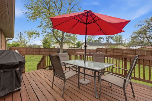 114 Shadow Ln, Hendersonville, TN 37075