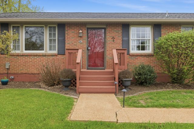 114 Shadow Ln, Hendersonville, TN 37075