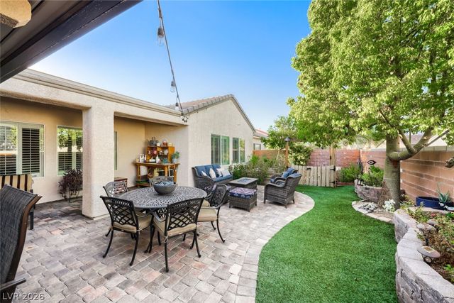 7356 Petrel Street, North Las Vegas, NV 89084