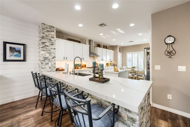 7356 Petrel Street, North Las Vegas, NV 89084