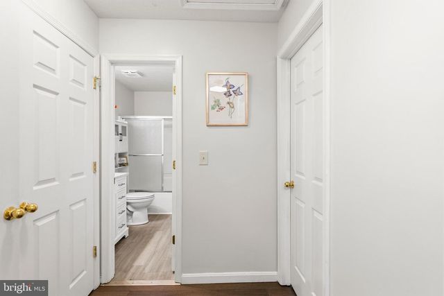 900 ENFIELD DR, Winchester, VA 22602